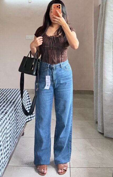 High waist wide straight fit jeans(DB)