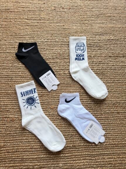4 pairs of socks (Unisex)